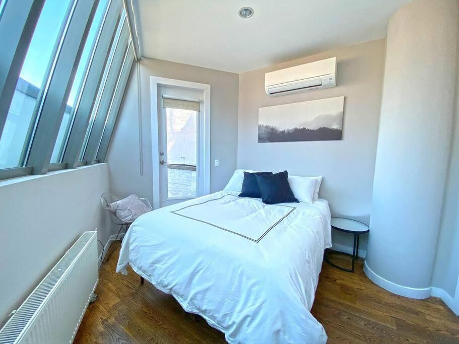 Gorgeous Three Bedroom West Village Townhouse Apartment New York City