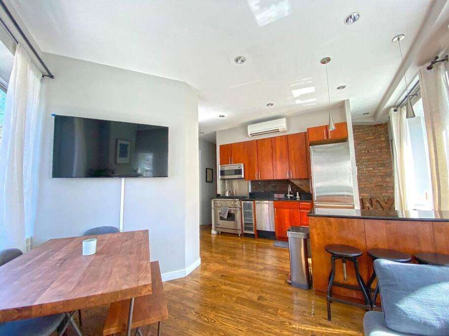 Gorgeous Three Bedroom West Village Townhouse New York City
