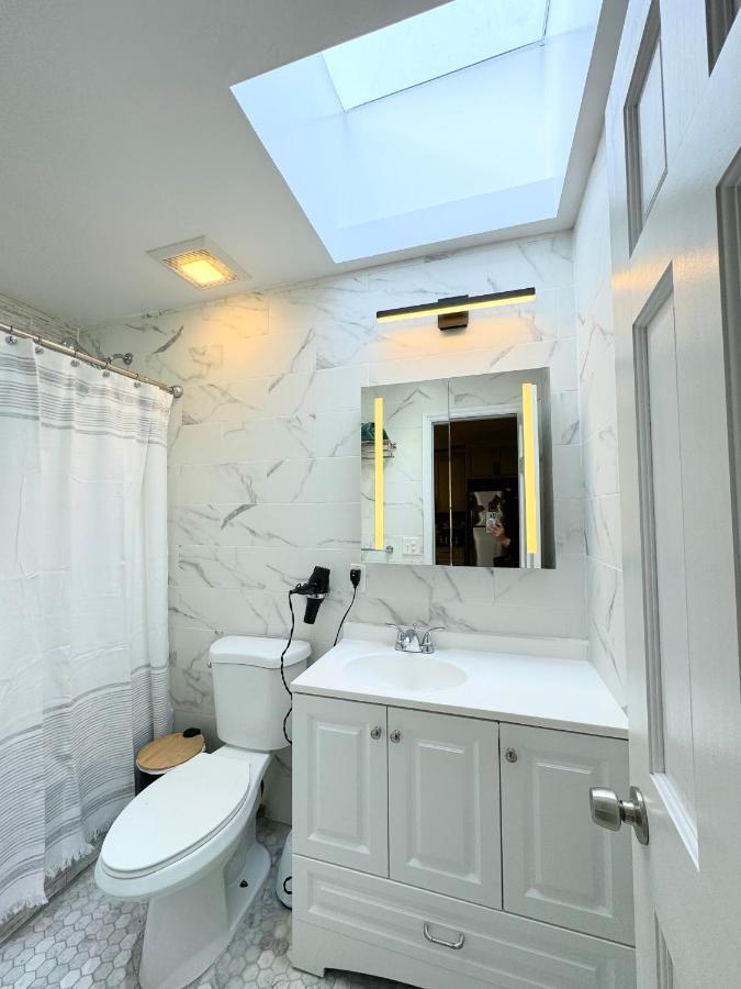 The Waltham Private & Bathroom John F Kennedy Jfk Lga Airport Manhattan Penn Station Bullet-train 15 Min Maison d'hôtes *