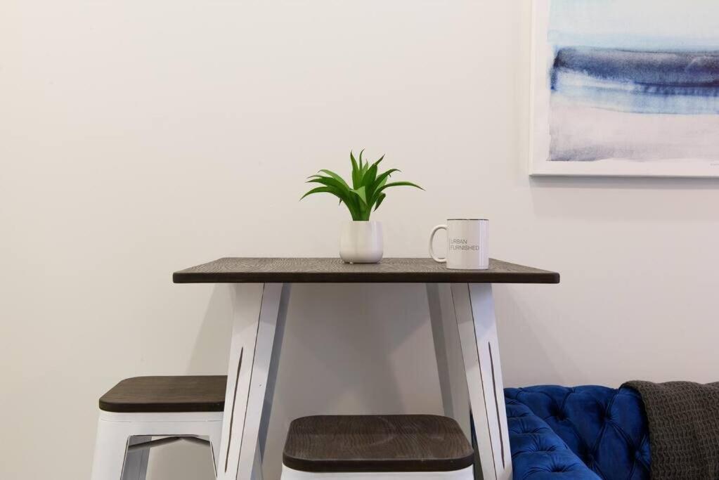 Appartement 240-11 New Prime Upper East W&d