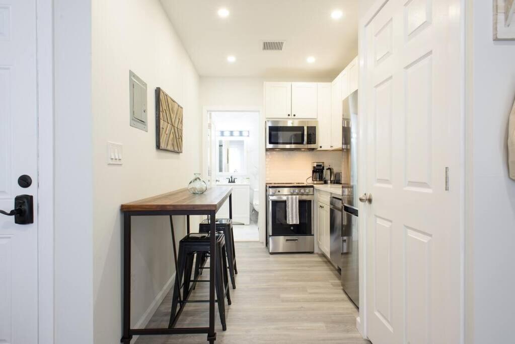 240-15 Luxury Prime Location W&d Appartement