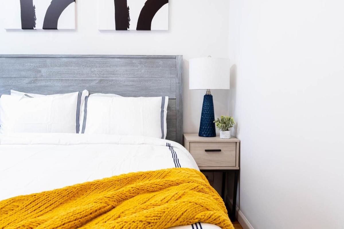 26-4a New Prime 20's W D Shared Courtyard Apartamento *