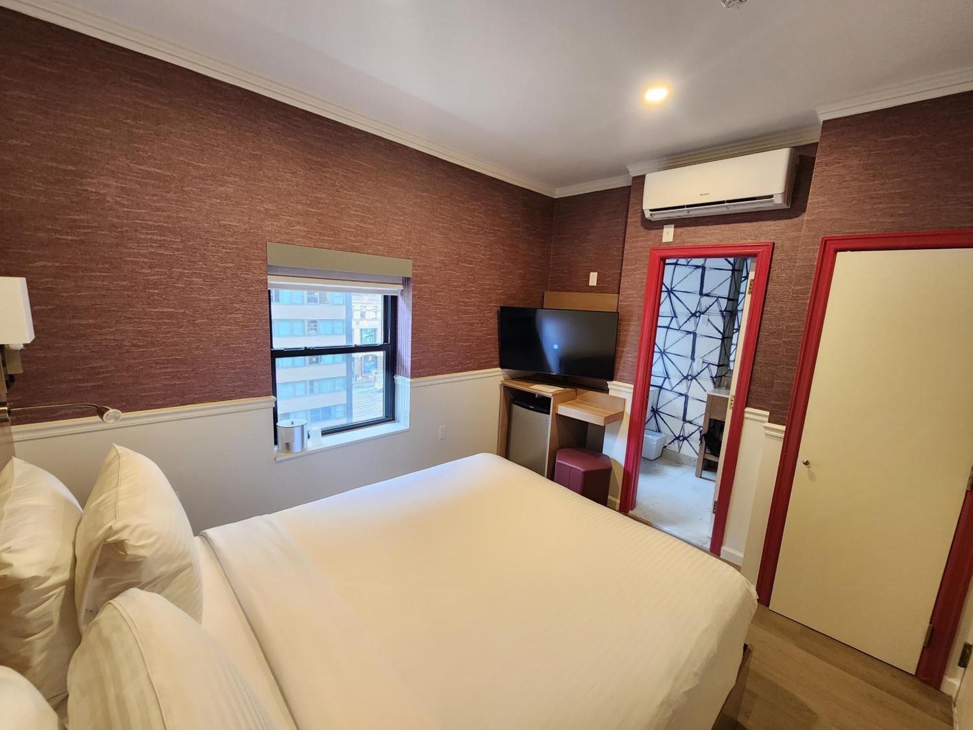 Mayfair Times Square Hotel