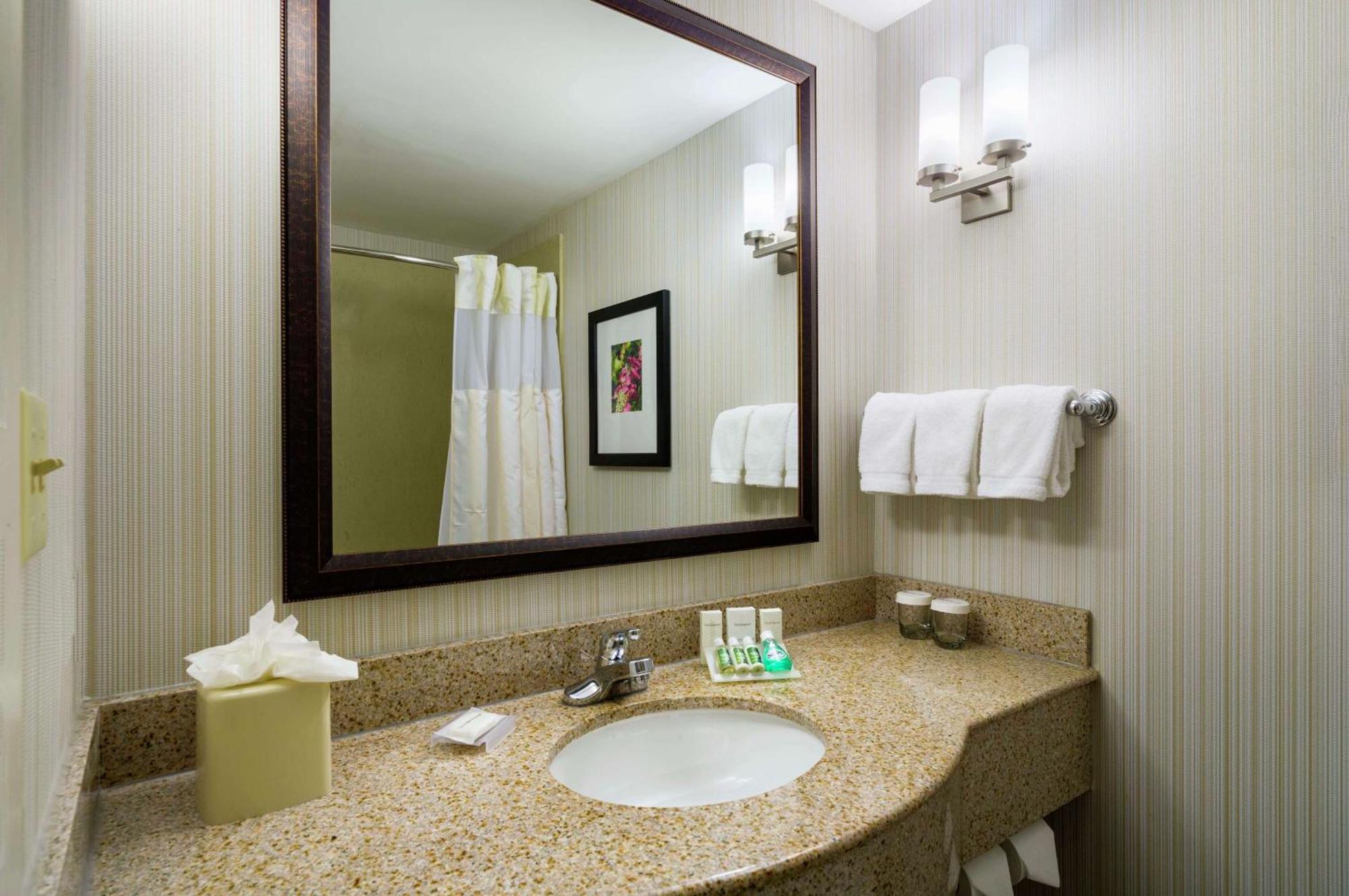 Hotel Hilton Garden Queens Jfk New York