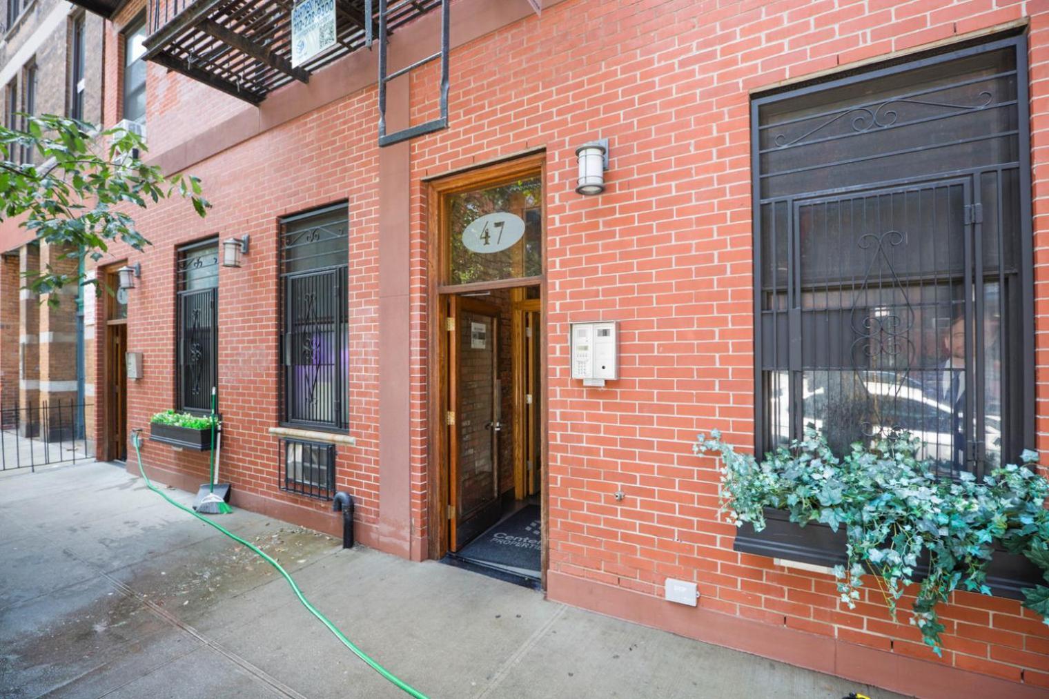 East Village 2br W Balcony Wd Nr Subway Nyc-1191 Apartamento Nova York