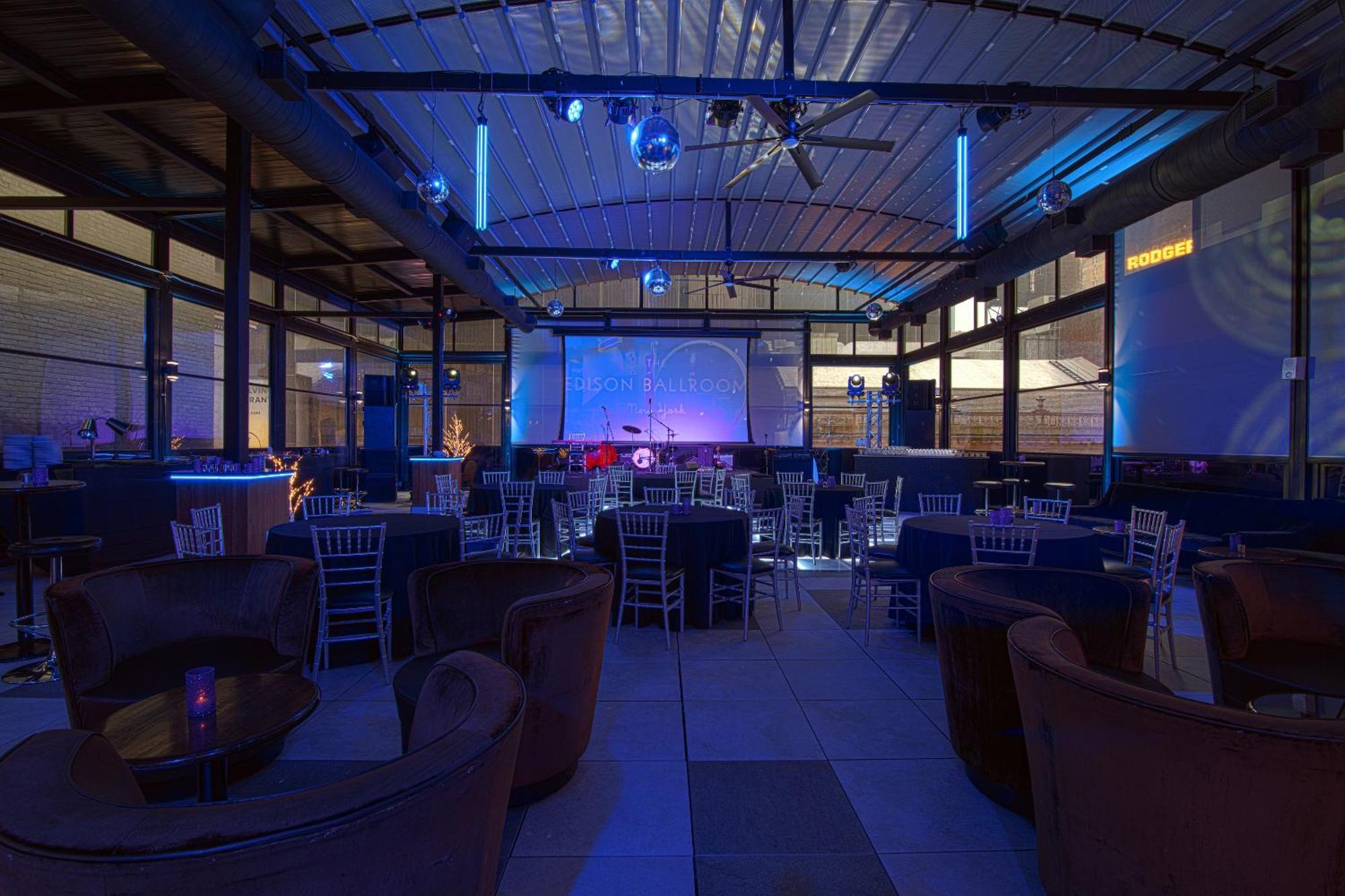 Edison Times Square Hotel 4*
