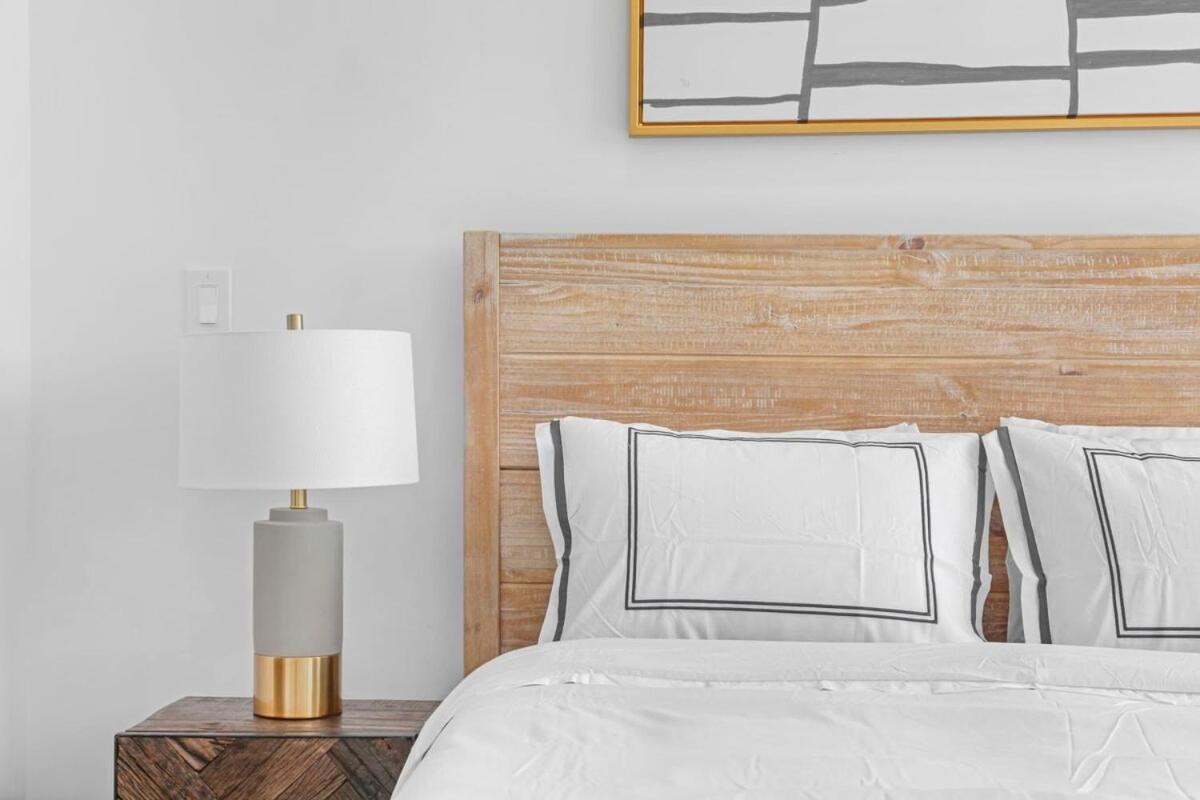 Feriehus 149bk-601 New Ph 2br-2bath Private Rooftop W D