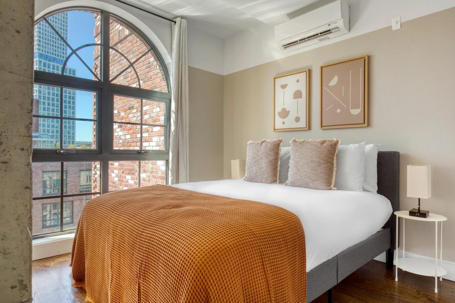 Williamsburg 2br W Wd Gym Nr Domino Park Nyc-956 New York