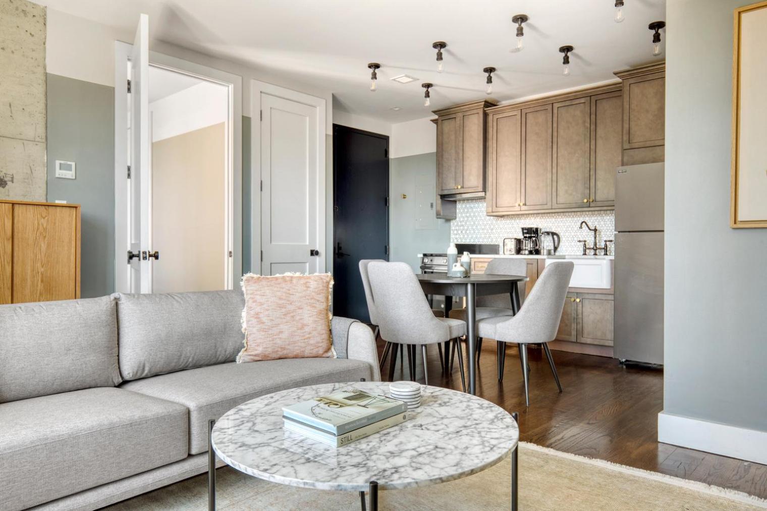 Williamsburg 2br W Wd Gym Nr Domino Park Nyc-956