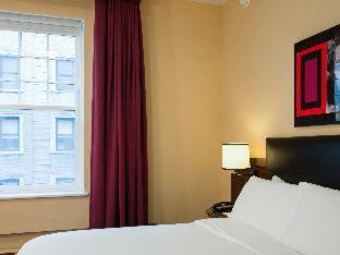 Washington Square 4*