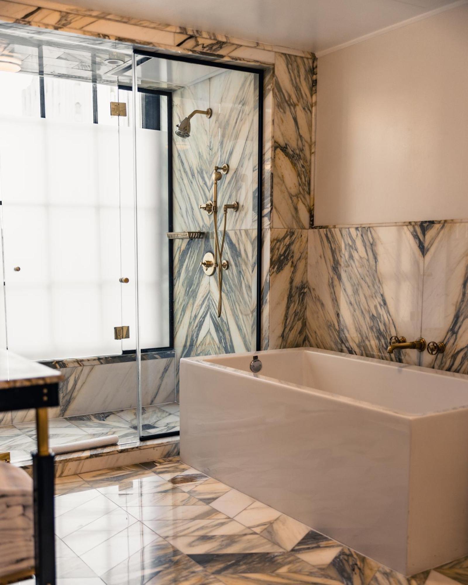 Le Meridien New York, Park
