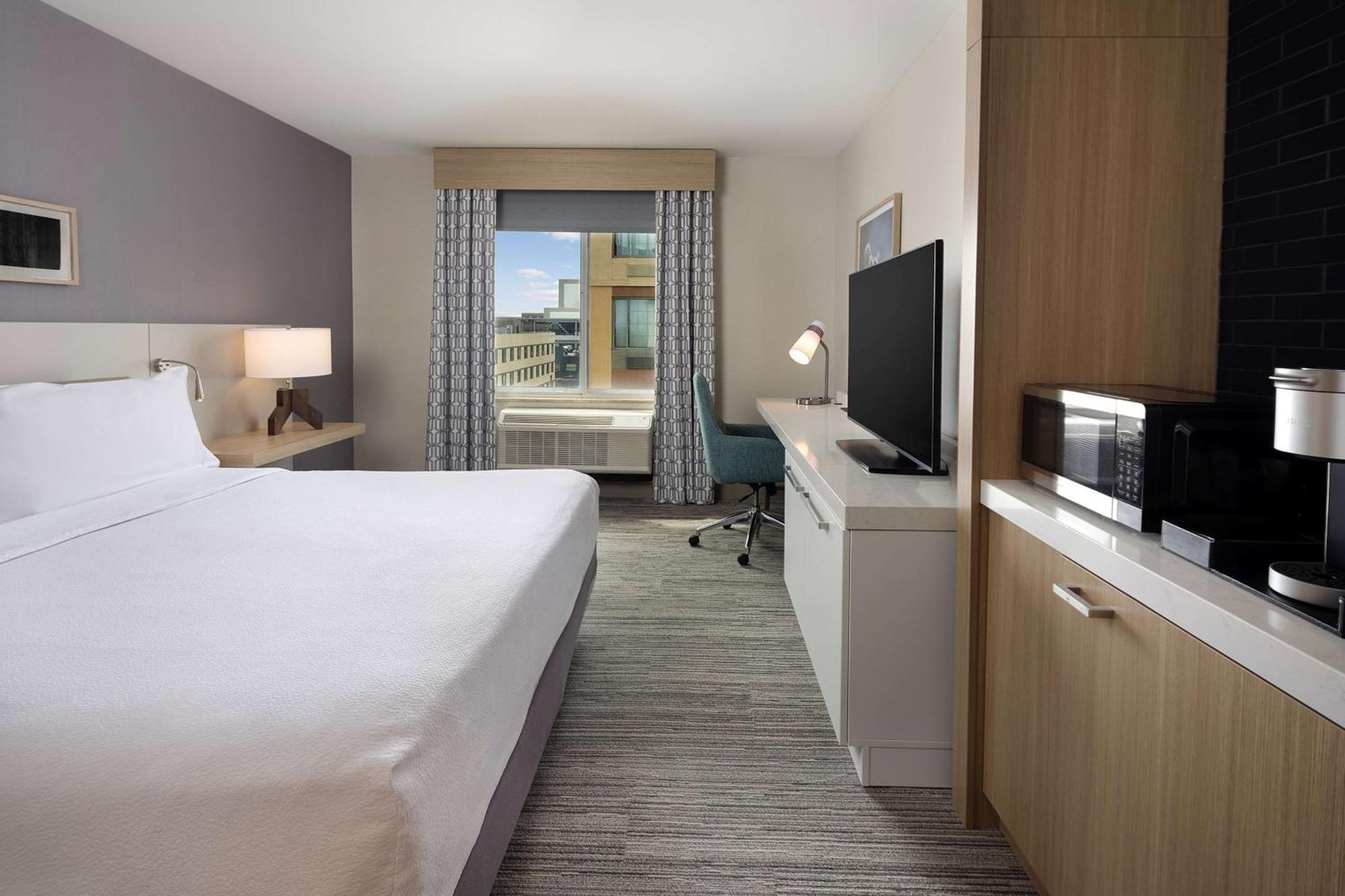 Hilton Garden Queens Jfk Hotel 3*