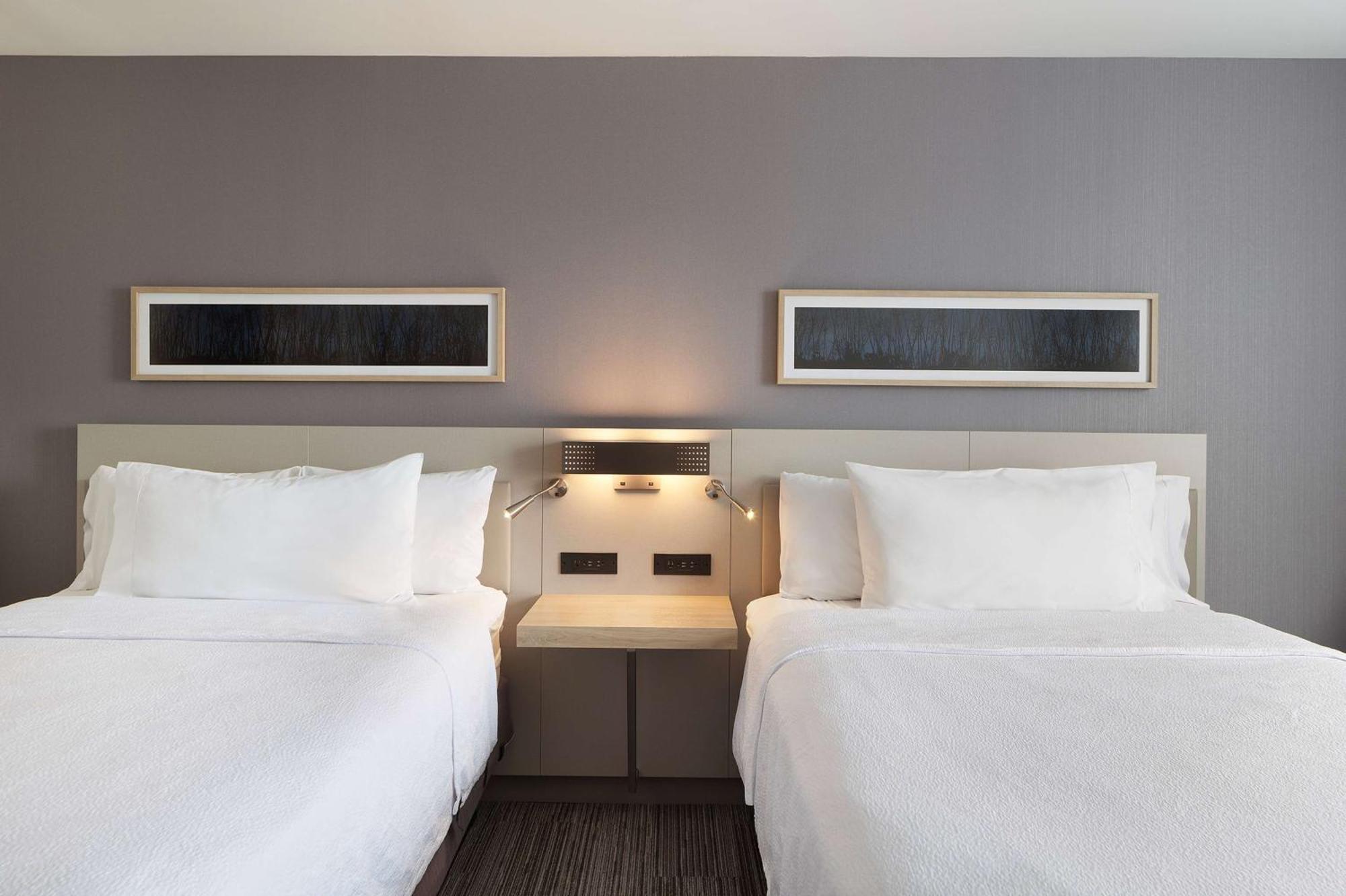 Hilton Garden Queens Jfk 3*