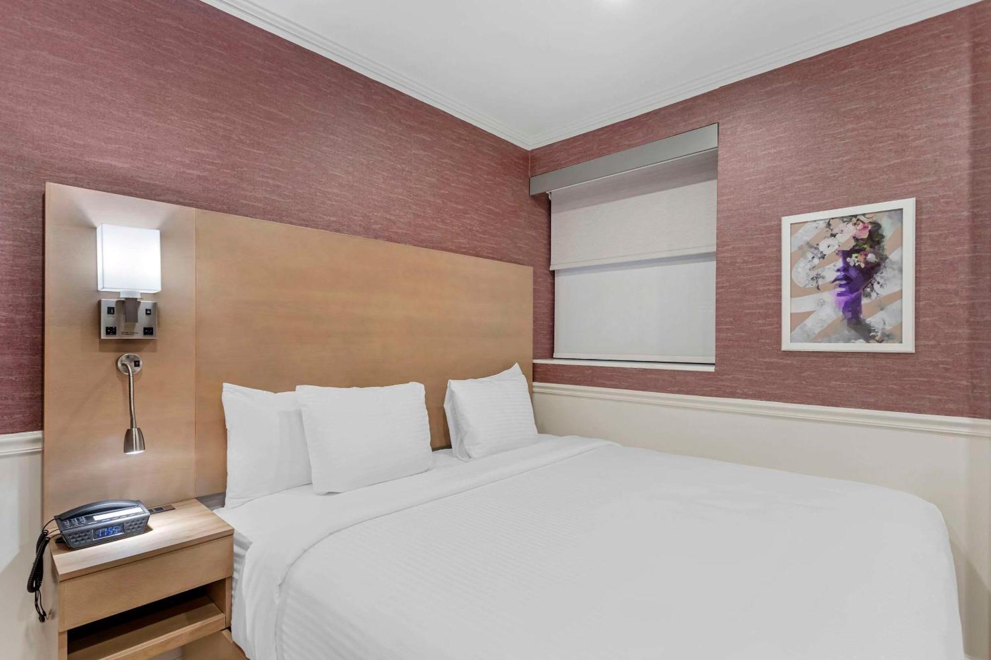 Mayfair Times Square 3* New York