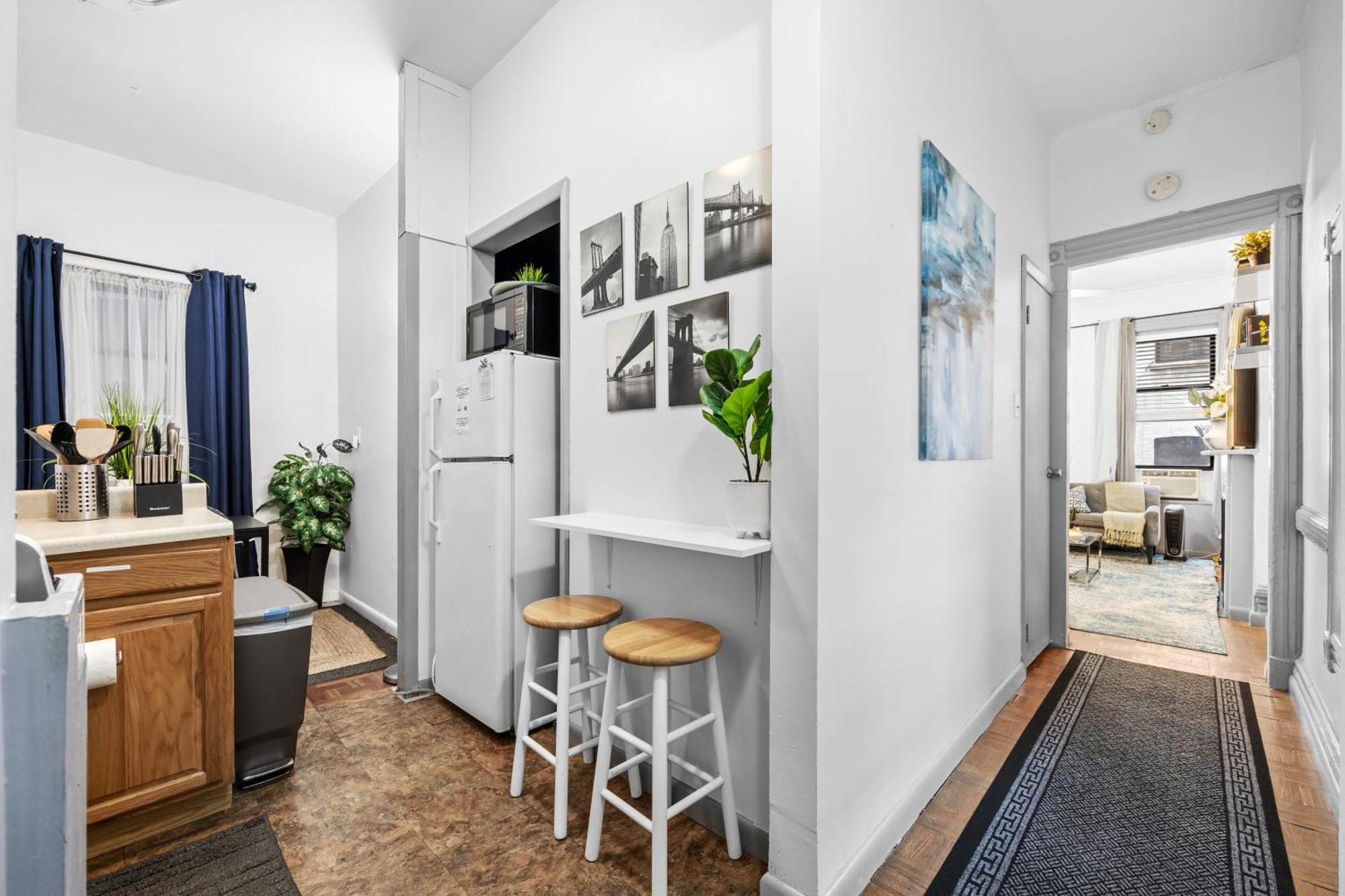 Quaint 2br Walk To Time Square Appartement