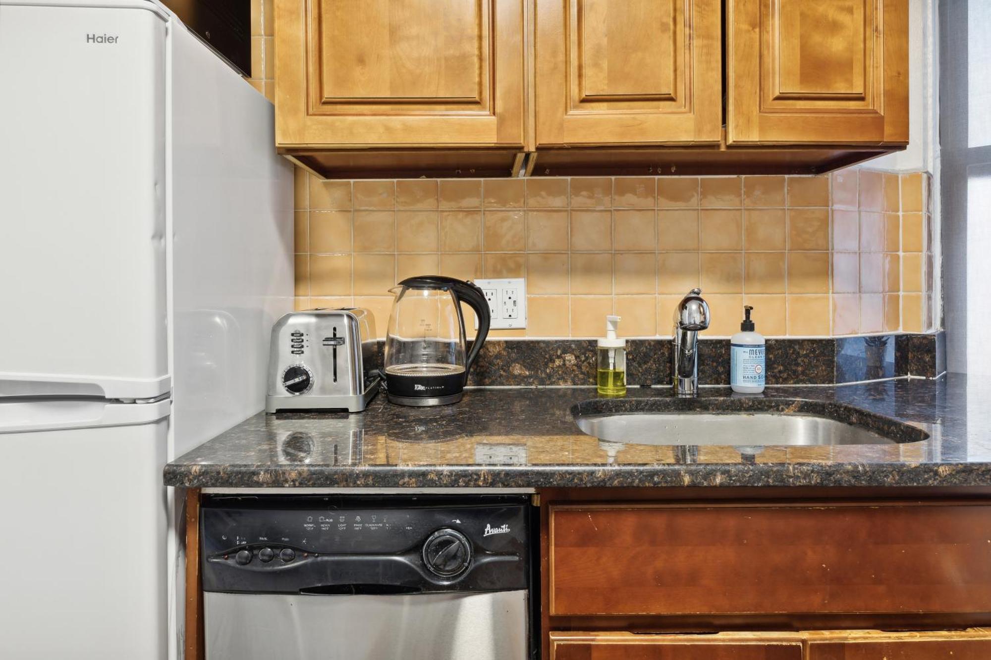 2 Bd Central Apt Next To Diamond District Lejlighed New York