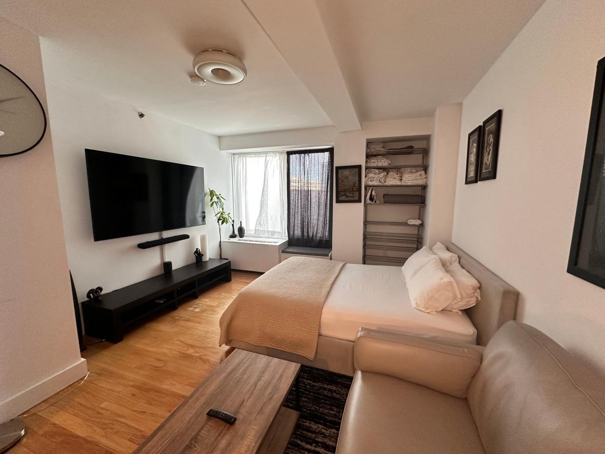 Appartamento Modern Studio With Private Bathroom And Kitchen New York