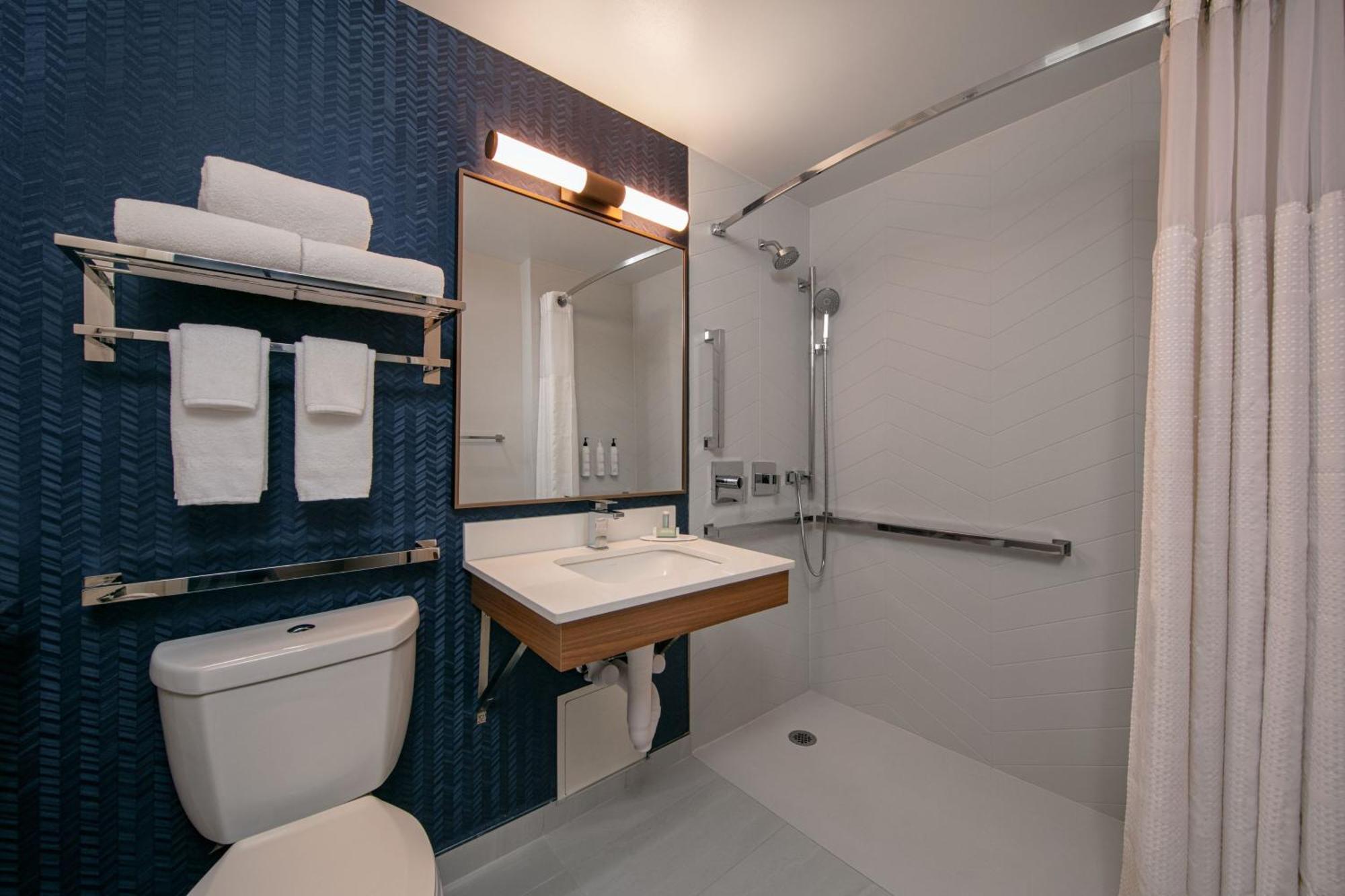 Hotel Fairfield By Marriott Jfk Airport New York City