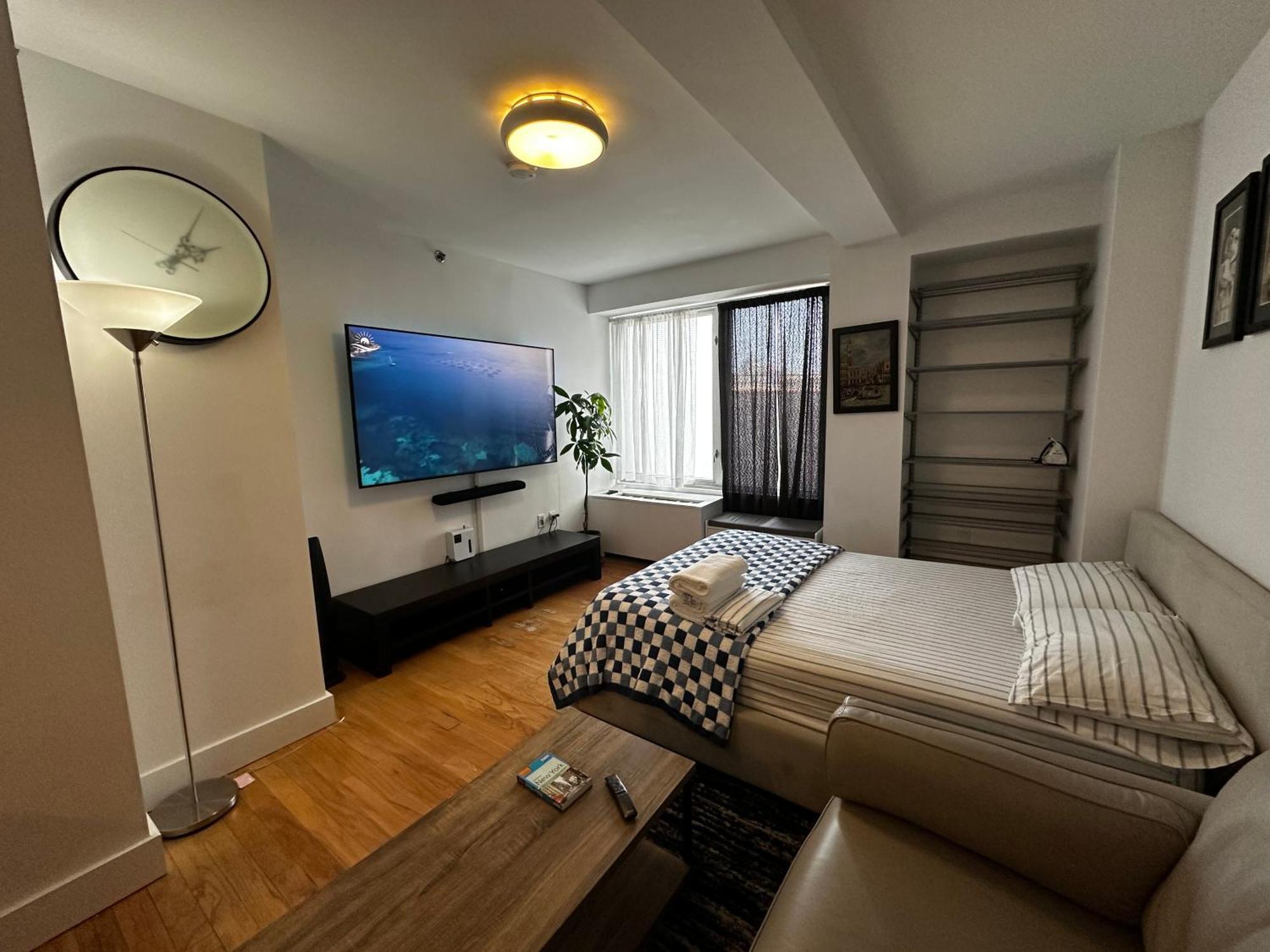 Appartamento Modern Studio With Private Bathroom And Kitchen *