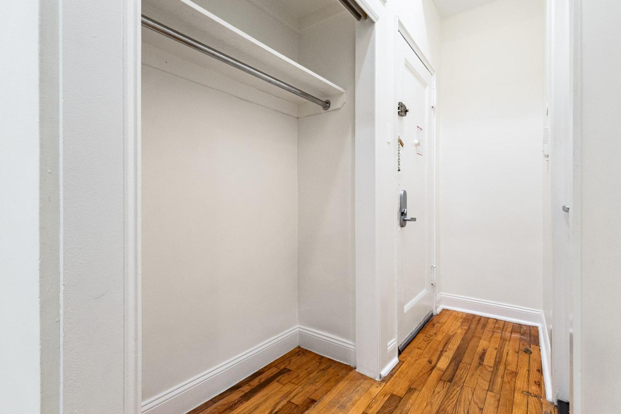 3 Bd Upscale Unit In Manhattan Valley * Nova York