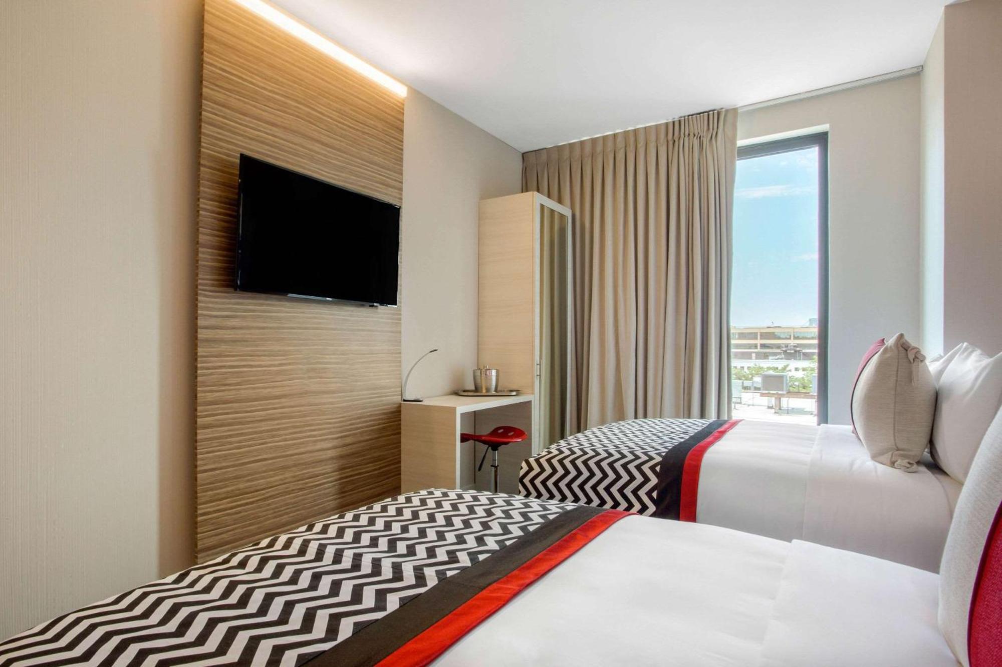 Insignia Brooklyn, Ascend Collection 3* New York