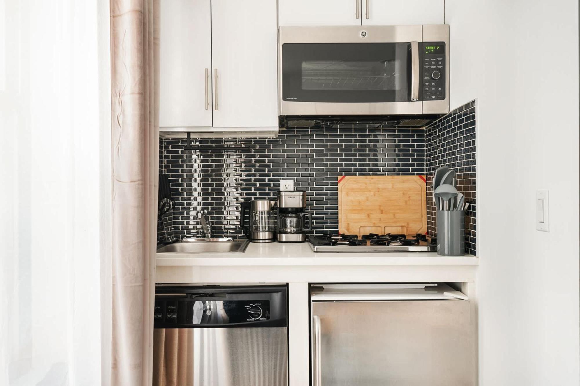 69-3a Prime Les Modern Brand New 1br Appartement *