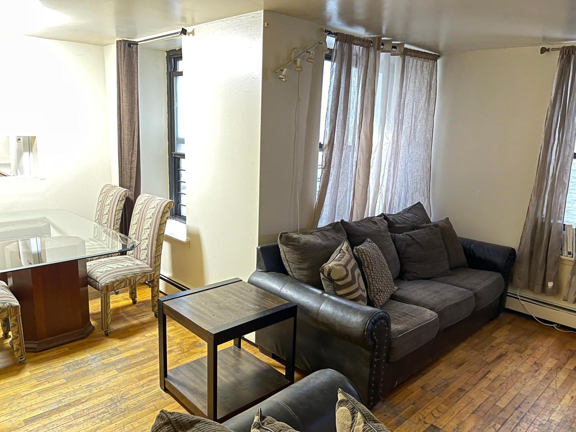 Appartement One Bedroom By Month Next To Bronx Zoo *