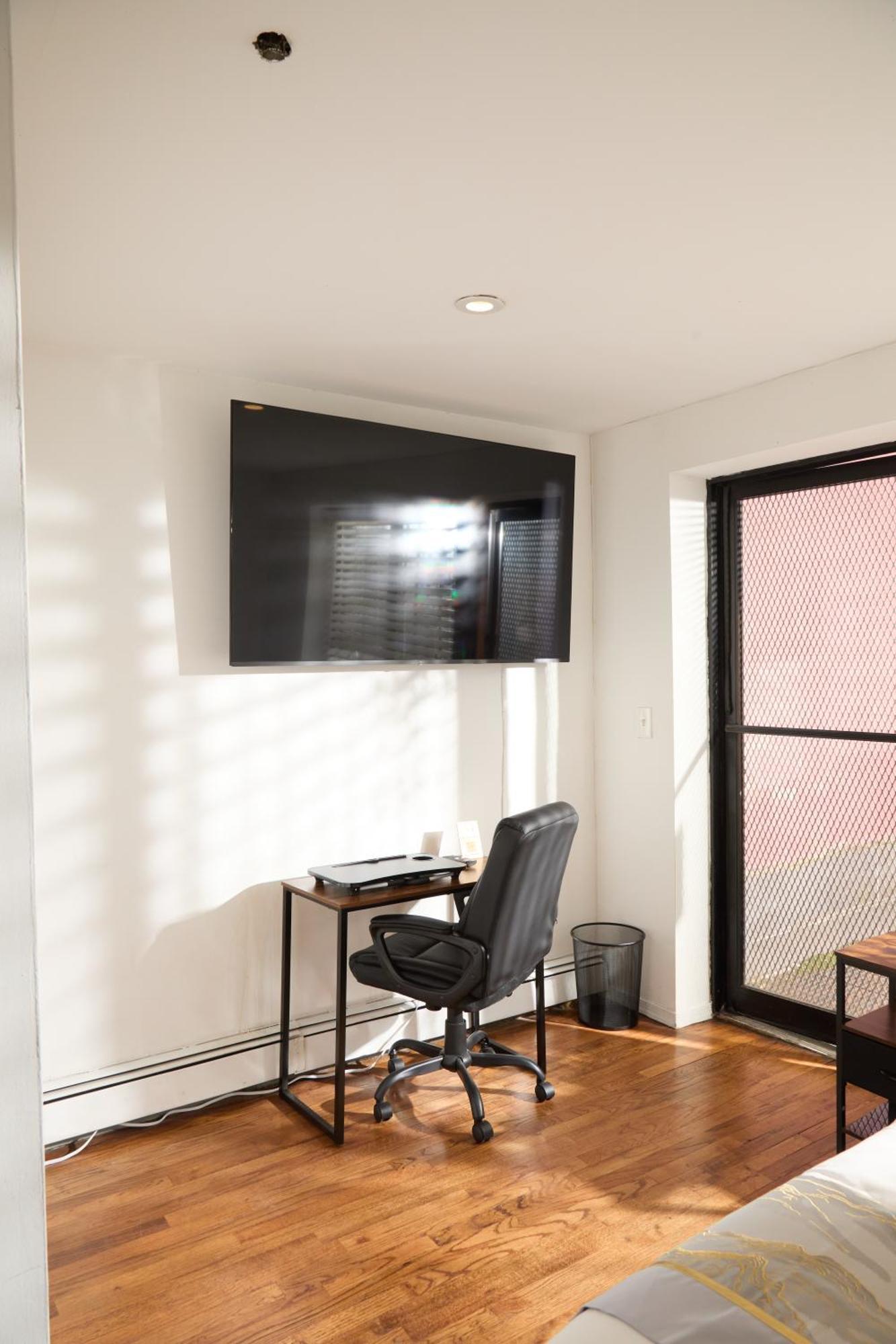 Bed & Breakfast American Dream New York City