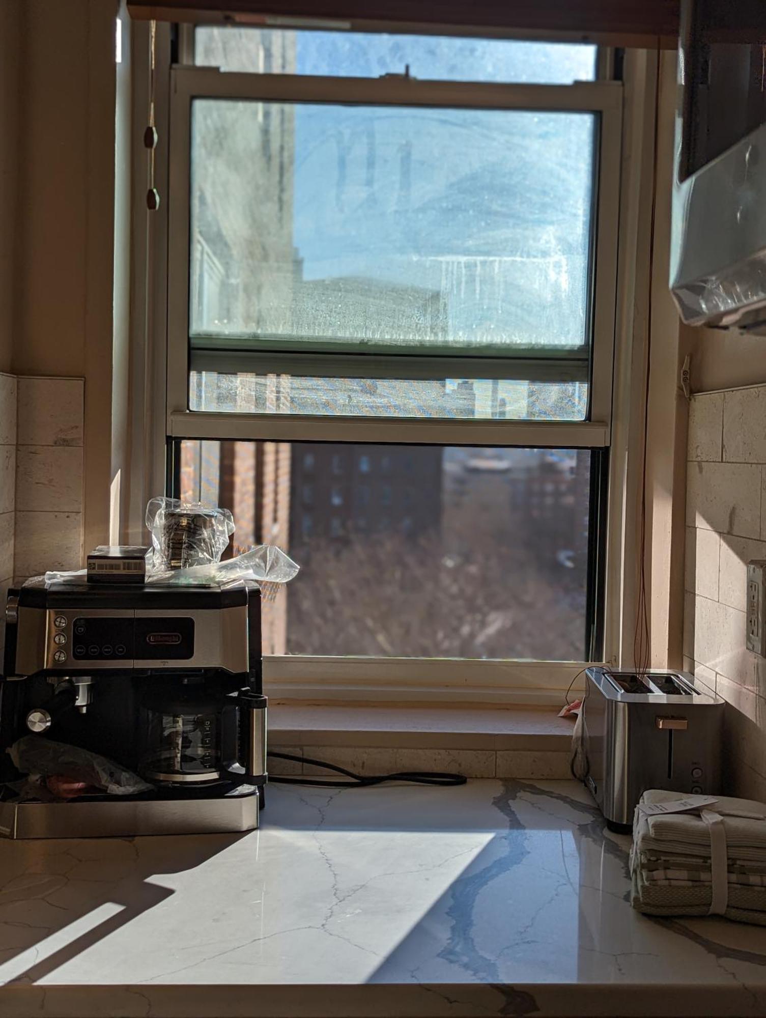 Fully Renovated Manhattan Gem Appart hôtel