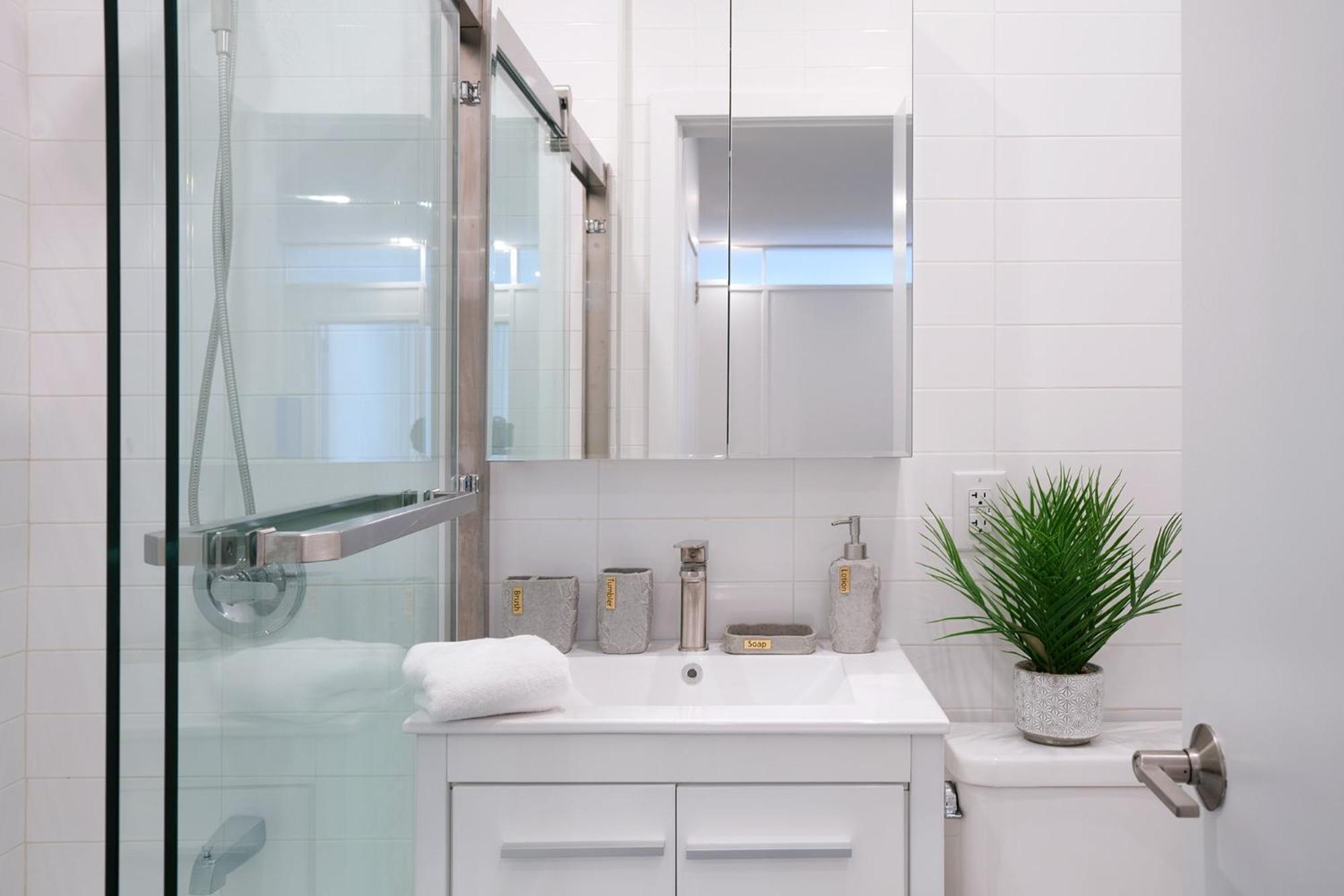 444-2c Beautiful 1br Midtown West Apartamento
