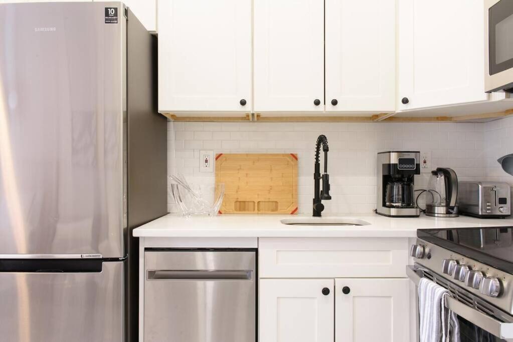 240-14 New Prime Location W&d In Unit Appartement