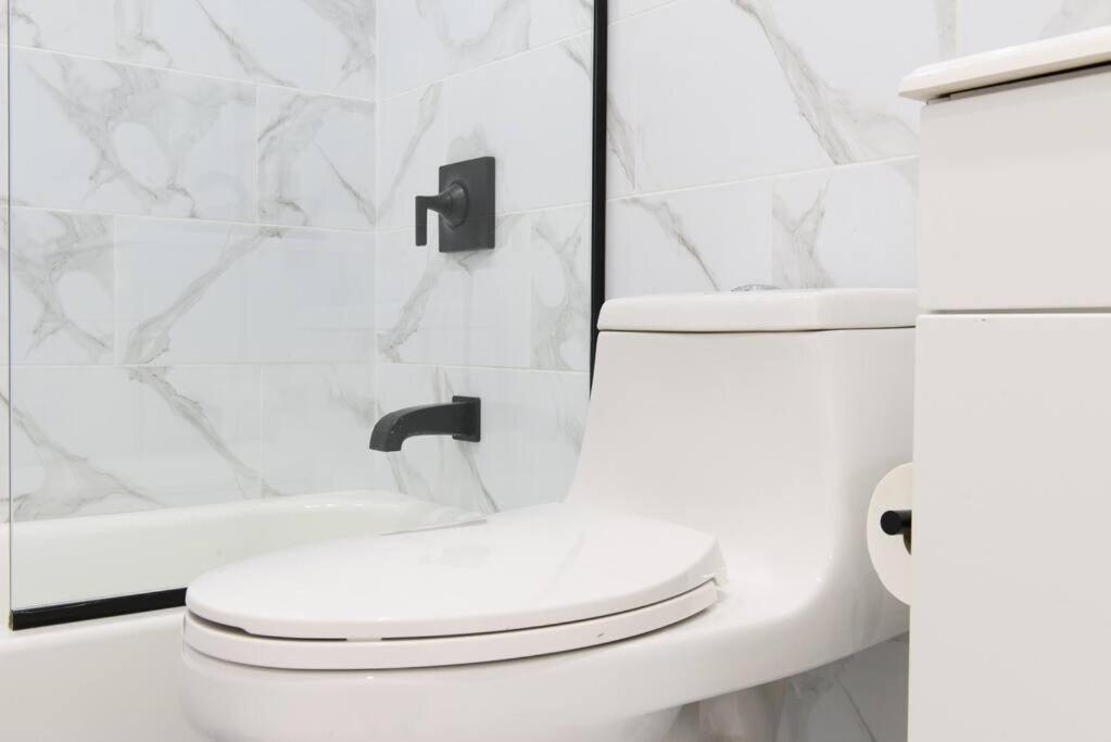 Apartamento 240-14 New Prime Location W&d In Unit *