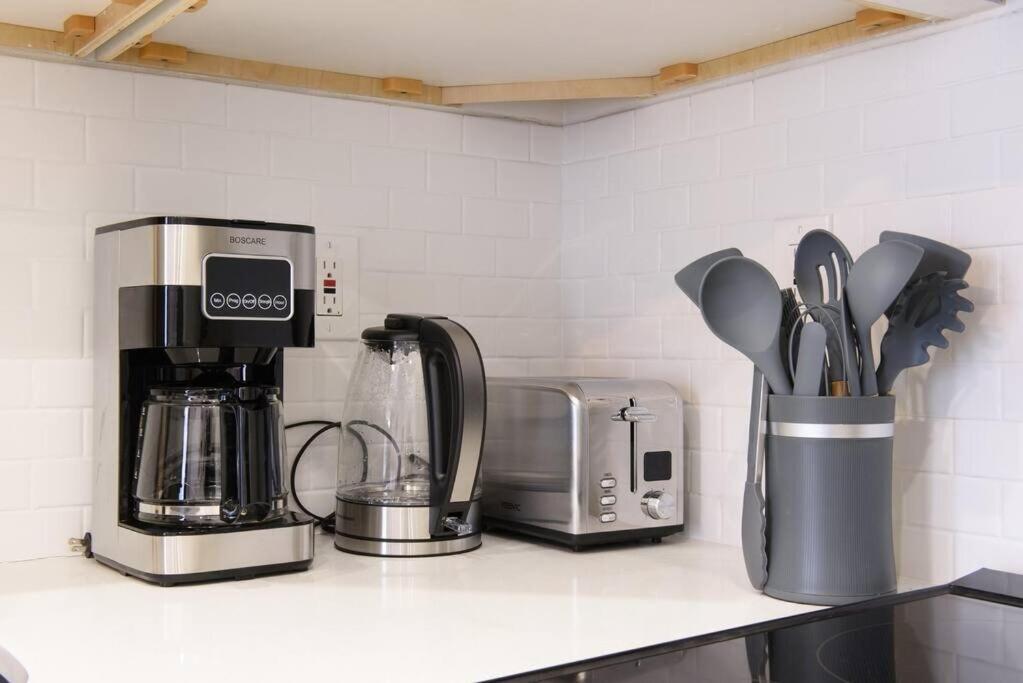 240-14 New Prime Location W&d In Unit Appartement