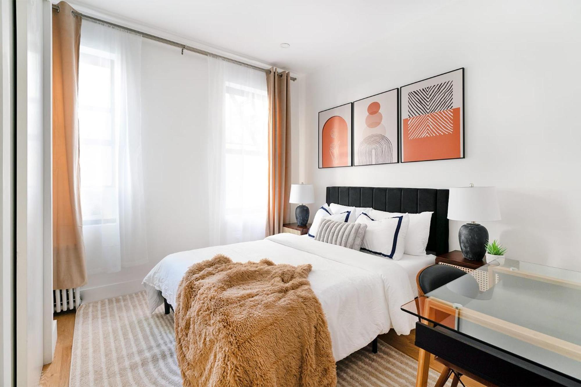 Lejlighed 1290-3 New Renovated 2 Bedrooms In Ues *