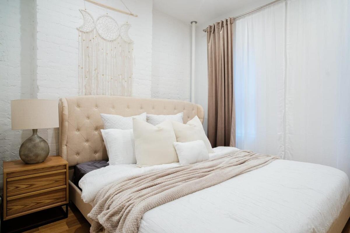 1288-4rn Newly Furnished Prime Ues 2br Appartement