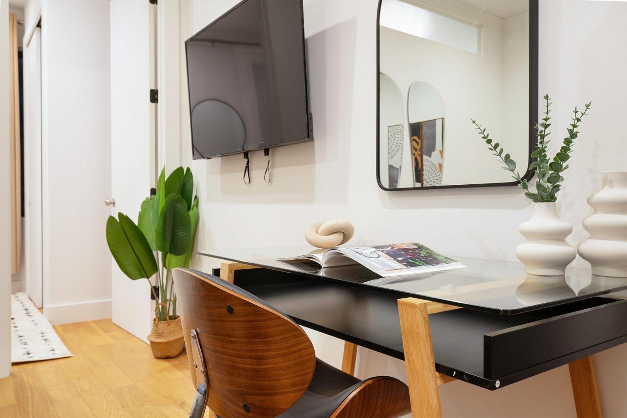 1290-13 Newly Renovated 2 Bedrooms In Ues Appartement