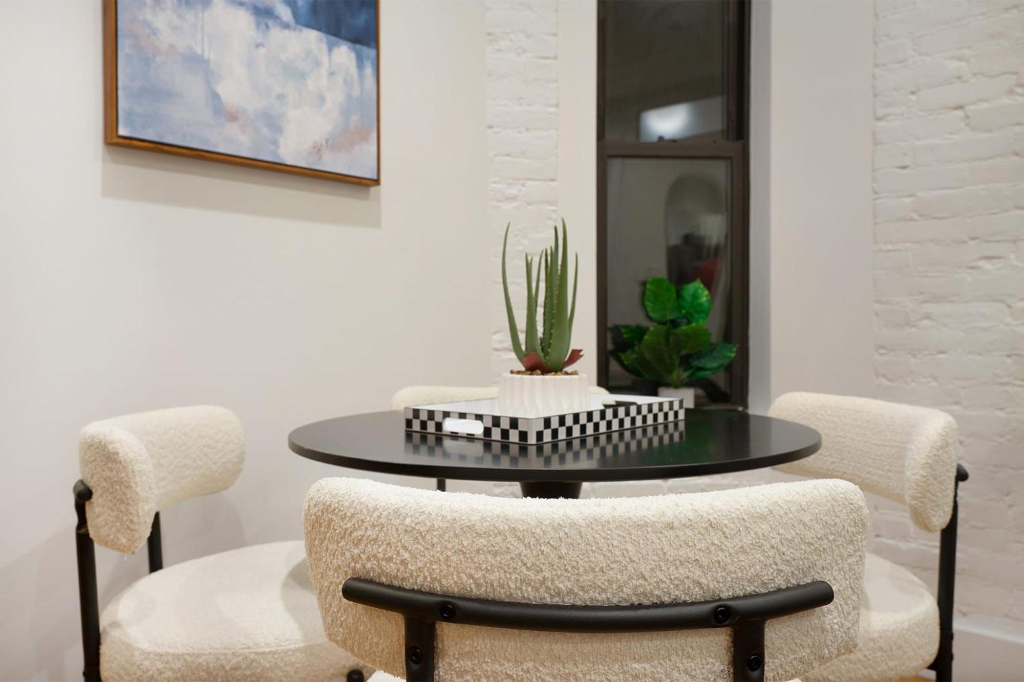Appartement 1290-13 Newly Renovated 2 Bedrooms In Ues New York