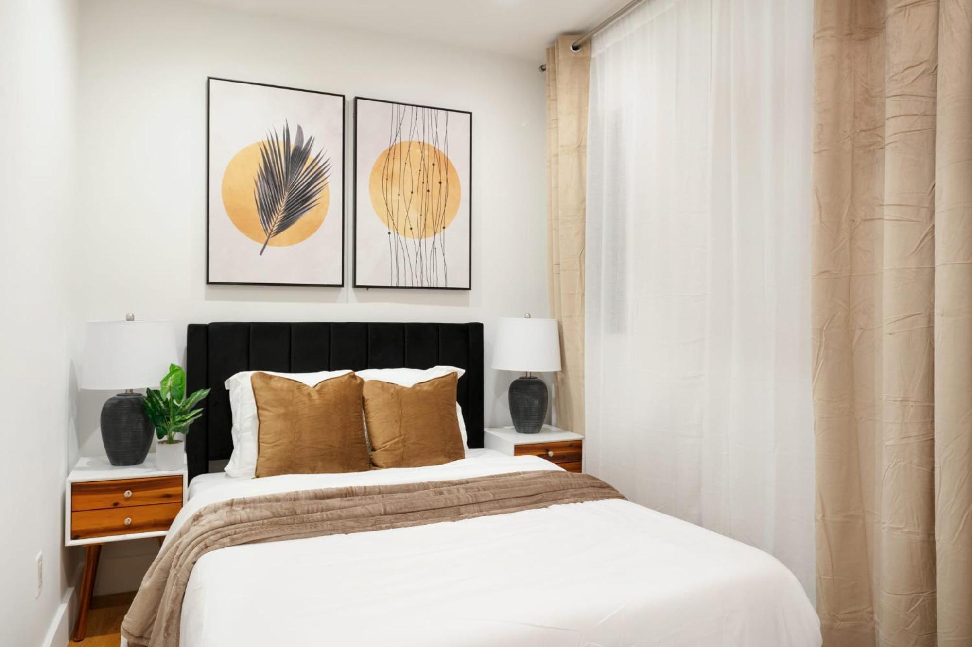 1290-13 Newly Renovated 2 Bedrooms In Ues
