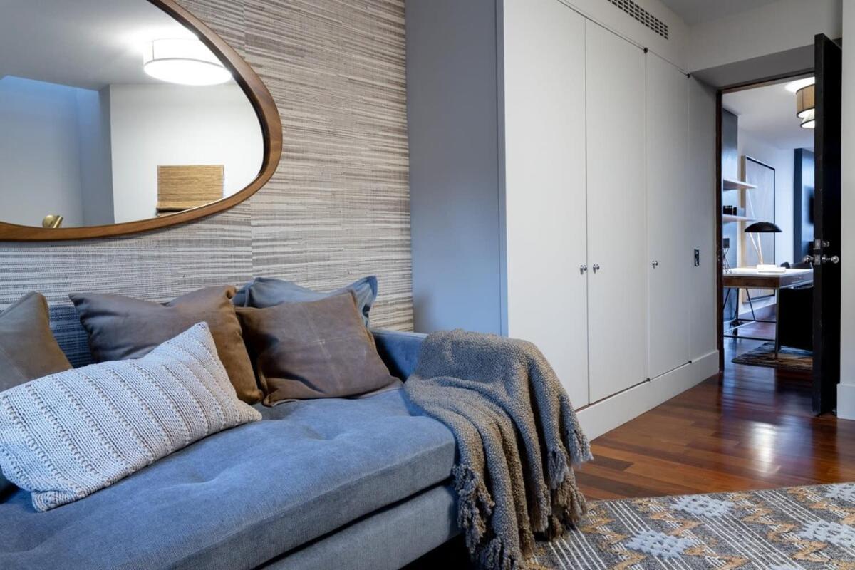 10-3 Designer East Village 3br Triplex Townhouse Appartement