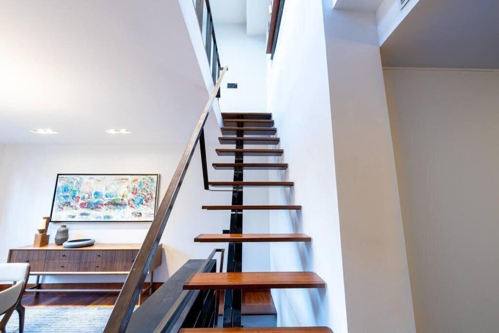 Appartement 10-3 Designer East Village 3br Triplex Townhouse New York