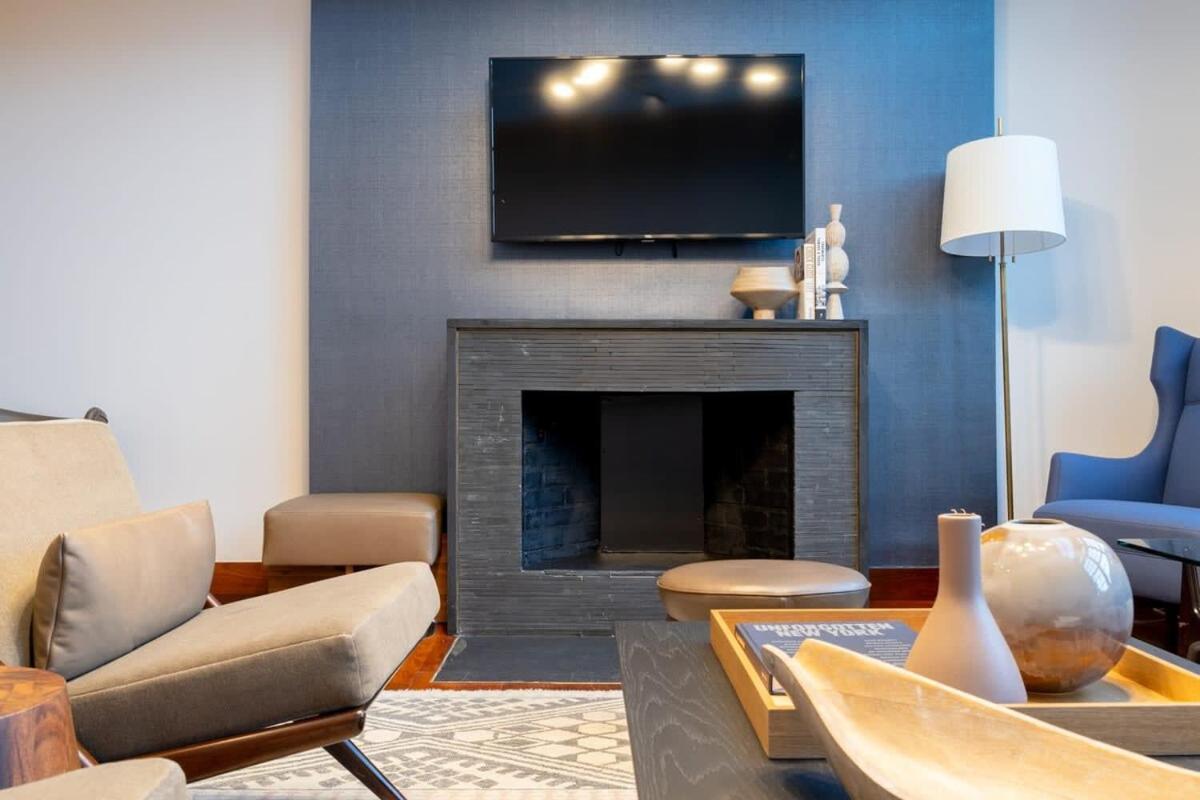 10-3 Designer East Village 3br Triplex Townhouse Appartement