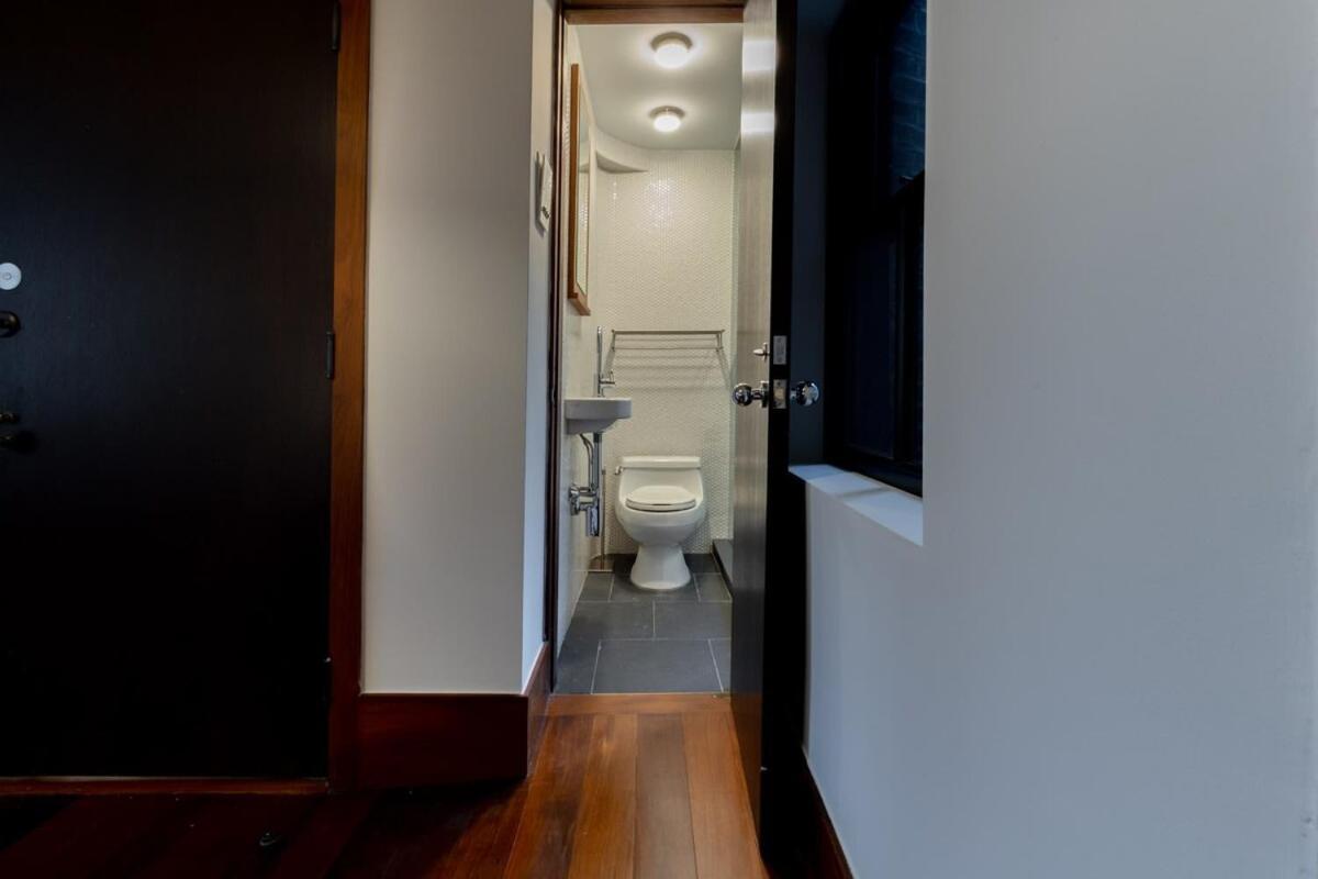 10-3 Designer East Village 3br Triplex Townhouse Apartamento *