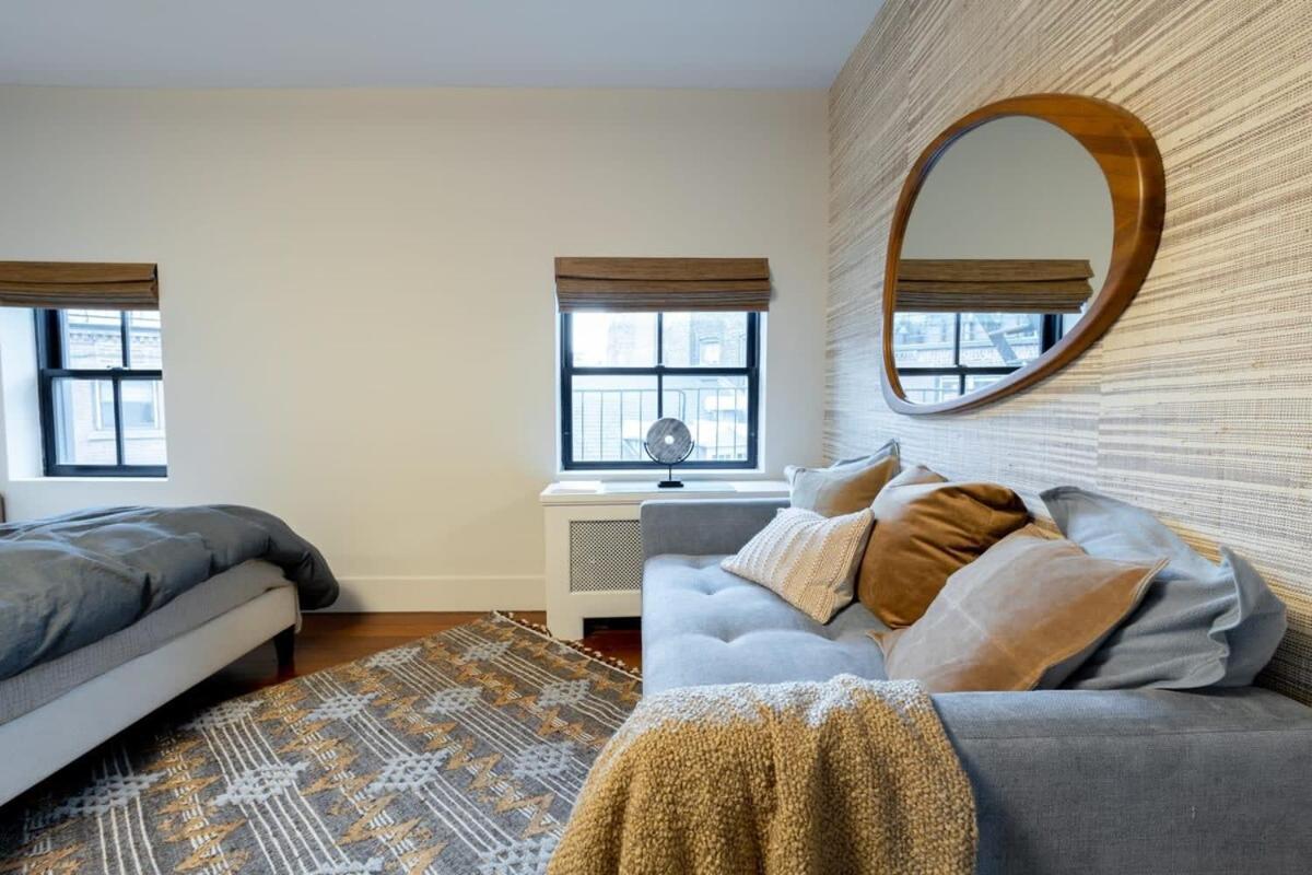 10-3 Designer East Village 3br Triplex Townhouse Appartement New York