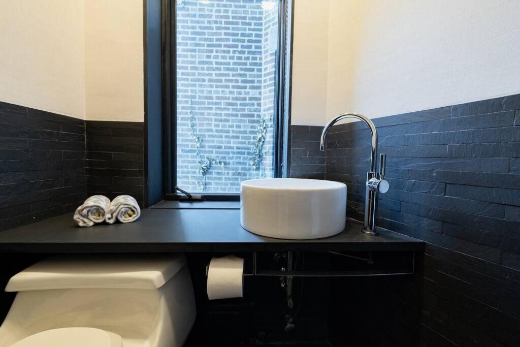 10-3 Designer East Village 3br Triplex Townhouse * Nueva York