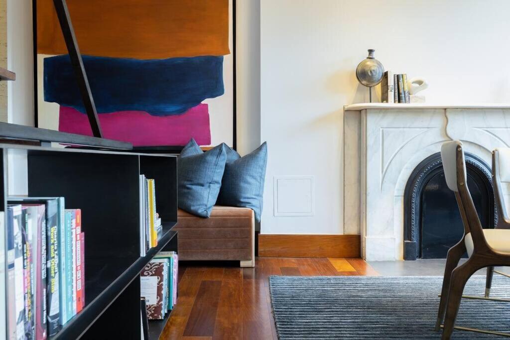 Appartement 10-3 Designer East Village 3br Triplex Townhouse