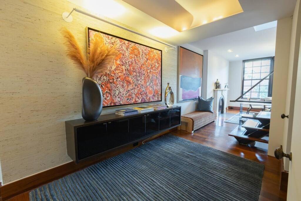 10-3 Designer East Village 3br Triplex Townhouse Appartement New York