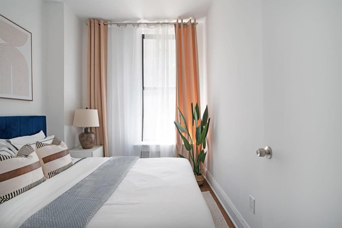 Lejlighed 91-1d 3br 2baths Duplex With A Private Backyard