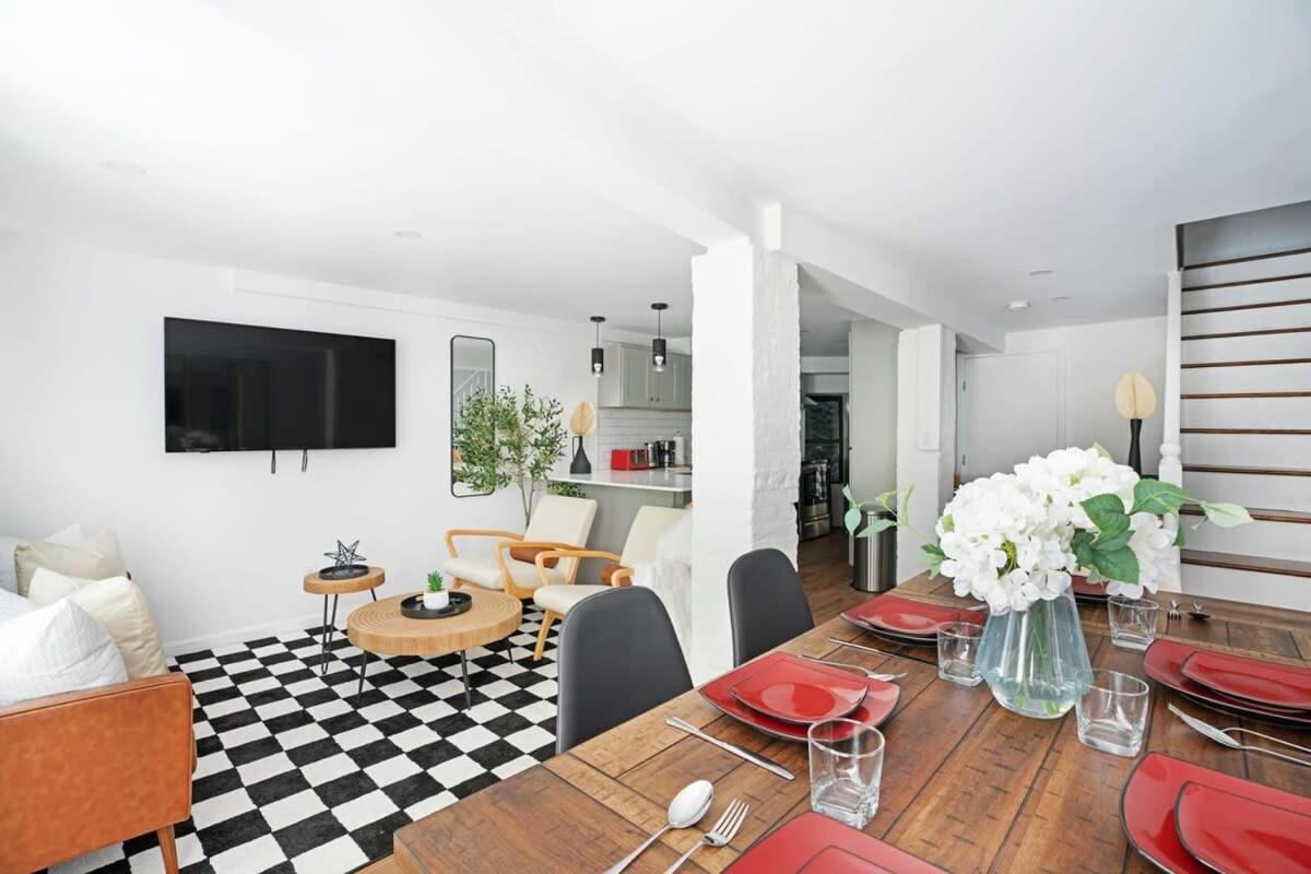 91-1d 3br 2baths Duplex With A Private Backyard *