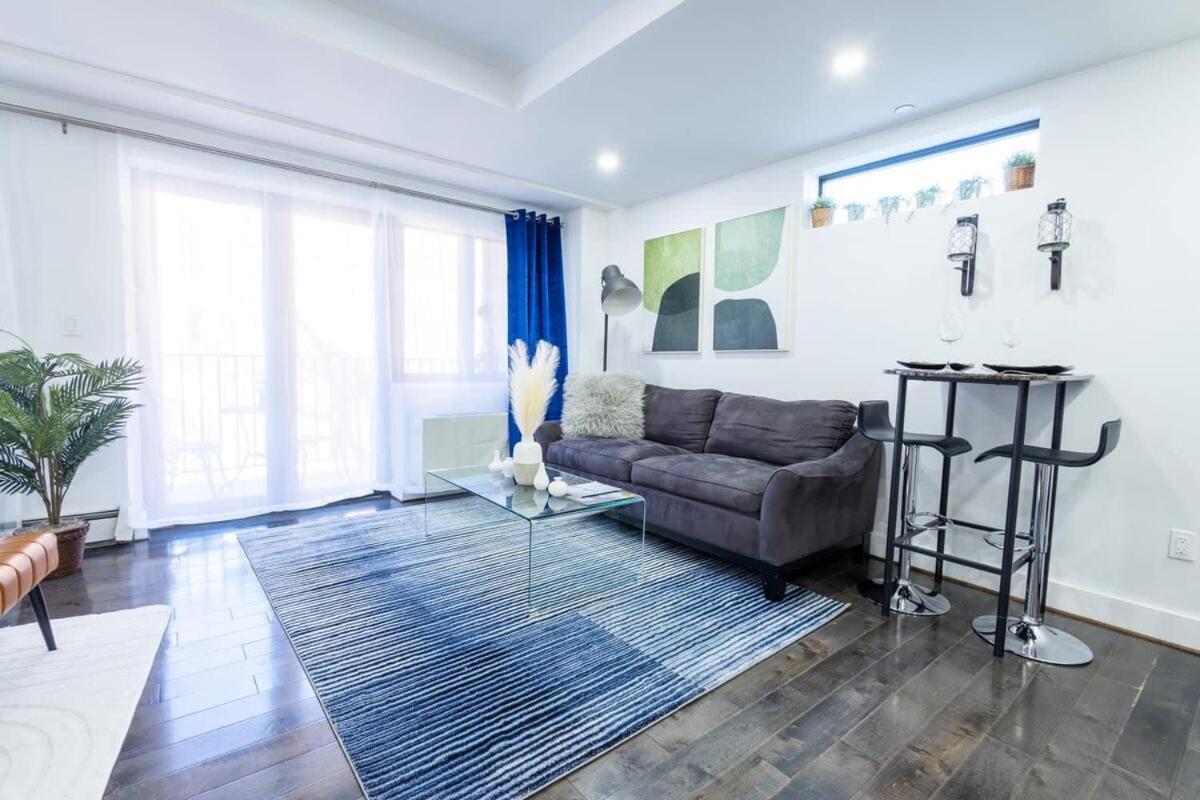 Apartment 809-5b Luxury With A Private Balcony New York