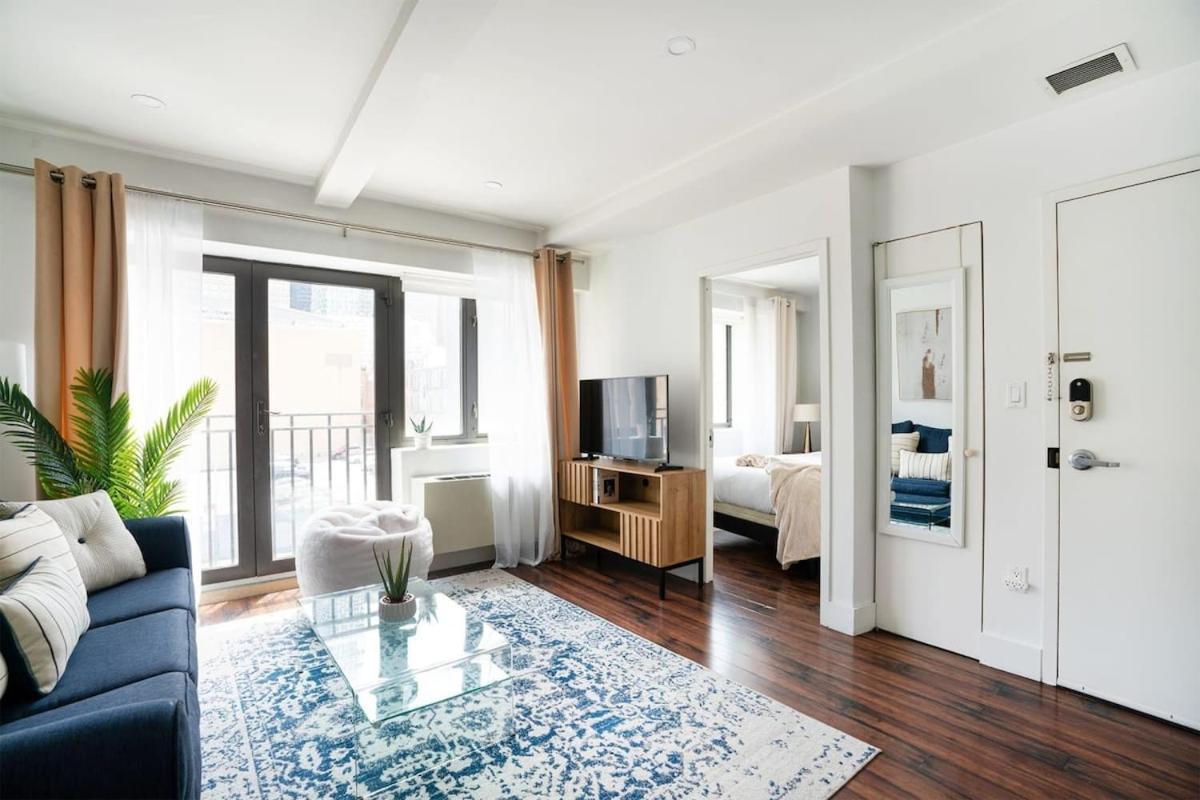 809-3a 1br Columbus Circle Elevator W&d Lejlighed New York